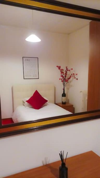 Unique & Beautiful Bedroom In Central Of Florença Exterior foto